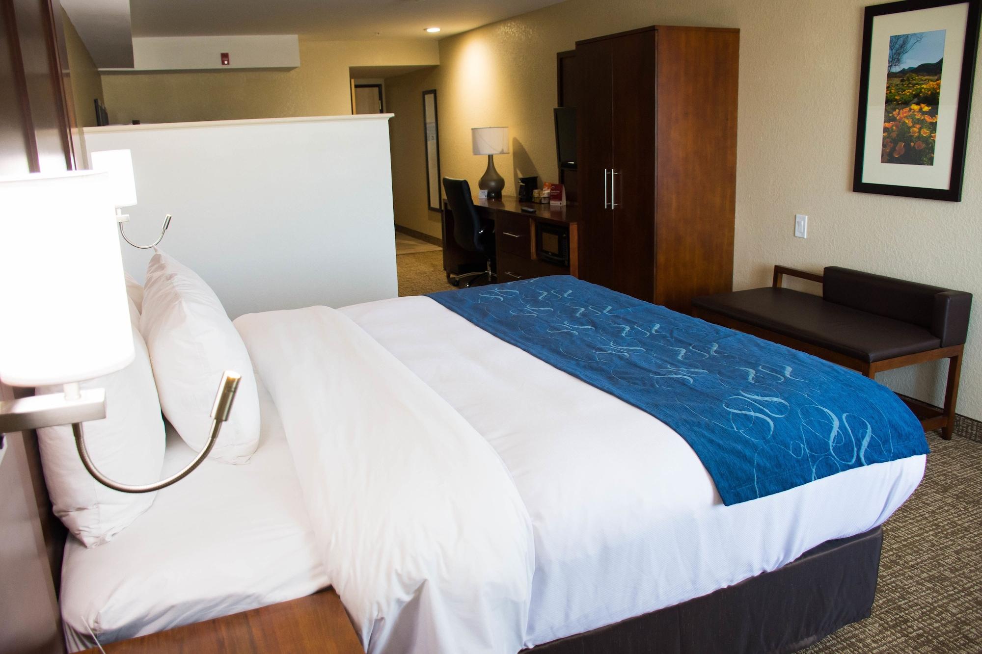 Comfort Suites El Paso Airport Exteriör bild